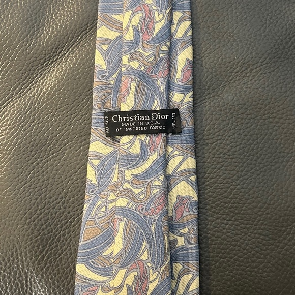 VTG Christian Dior Silk Tie 💙 - Picture 3 of 5